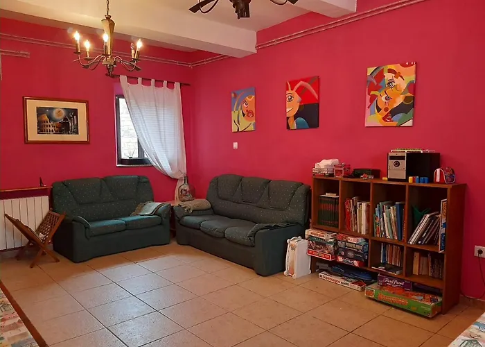 Casa Maestros Holiday home Bostronizo